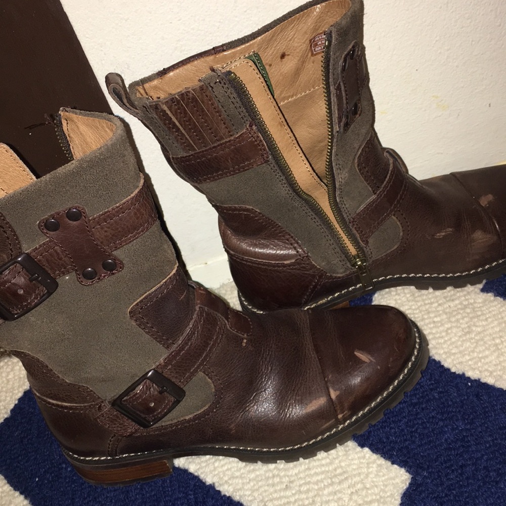 Ariat Brown Leather Boots size 6.5